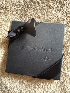 Van Cleef & Arpels Black Ribbon Jewelry Cleaning cloth